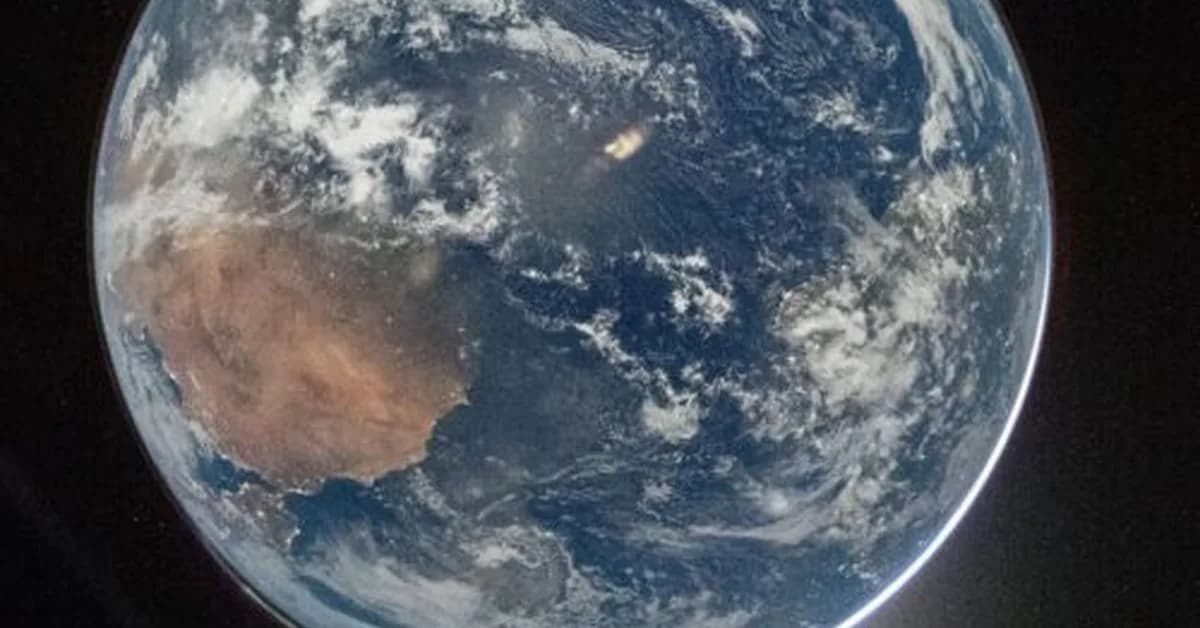 As Artemis II zooms to the Moon, everything seems to be going swimmingly