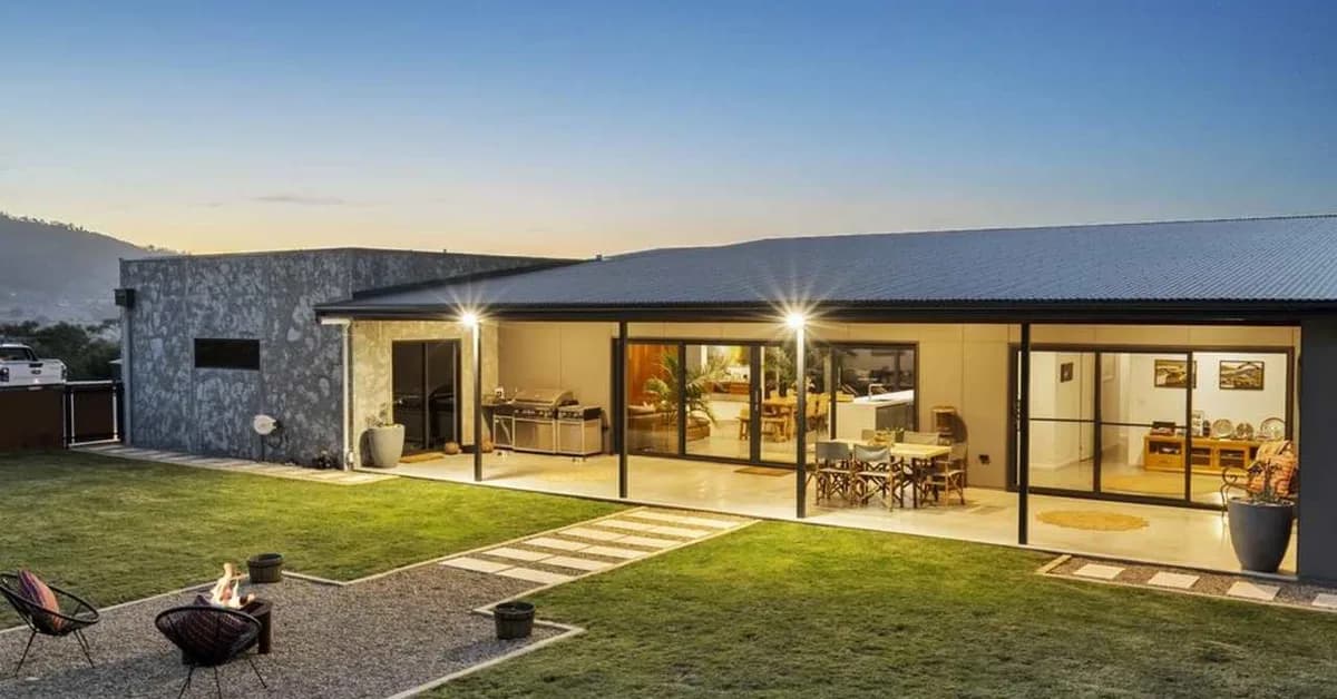 Acton-packed: Inside Tassie's $2.125m top sale