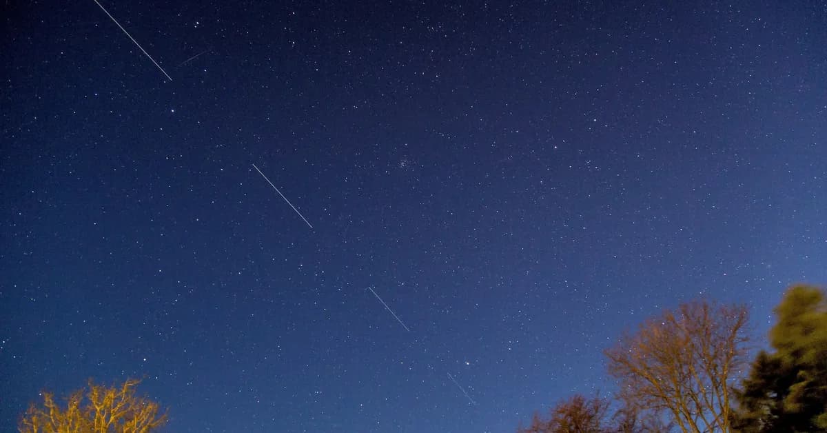 SpaceX loses contact with one of its Starlink satellites