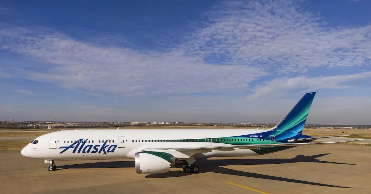 Flight Attendants Hate Working Alaska 787s, Complain Of "Impossible" Service