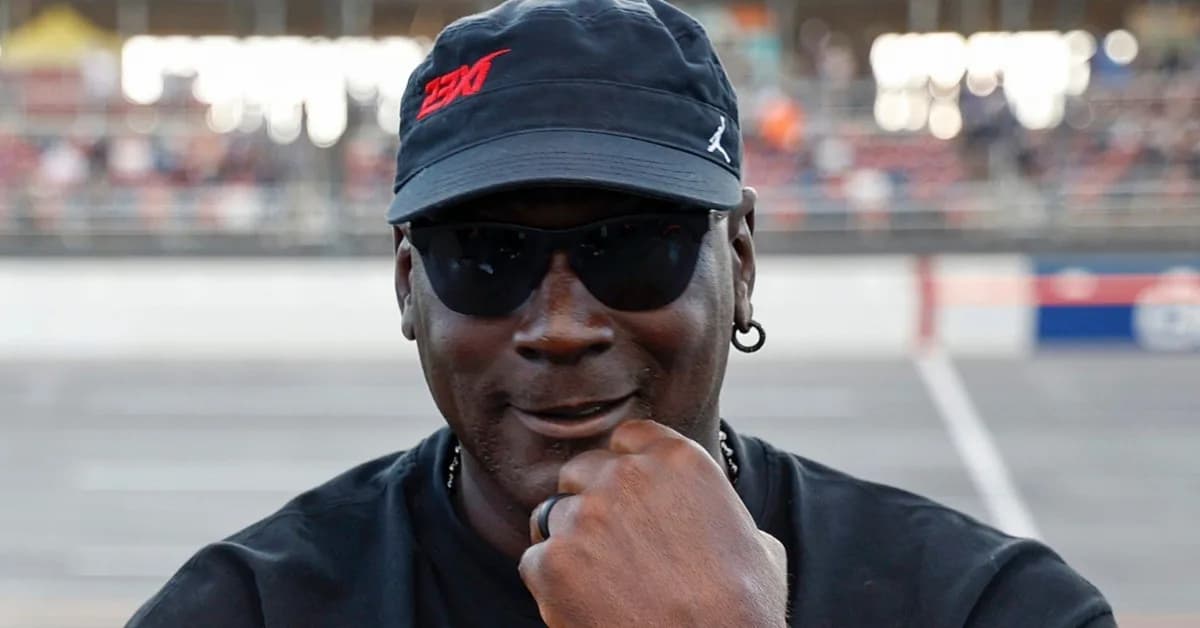 EXCLUSIVE: Michael Jordan's $10 Million Former Mansion Is Taken Off the Market-Over a Year After Being Offered Up for Rent