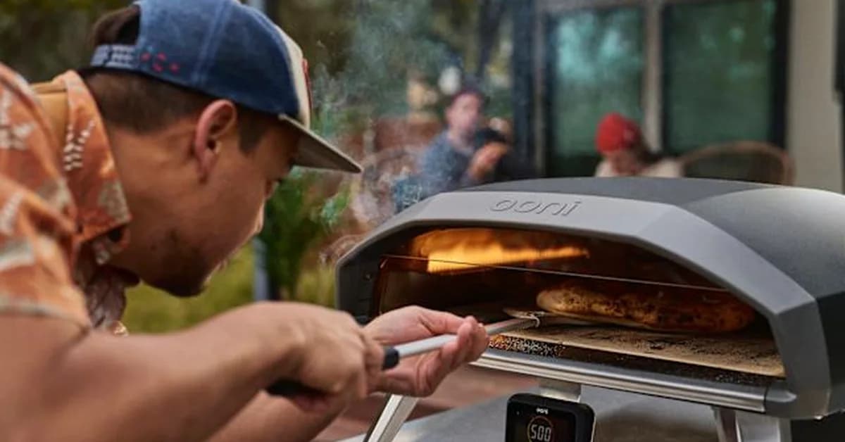 Ooni debuts a rotating stone for its Koda 2 pizza ovens