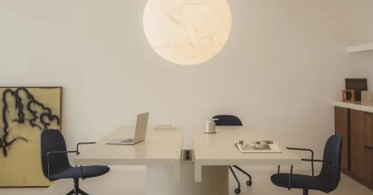 TOT Table by Omelette Editions among seven new products on Dezeen Showroom