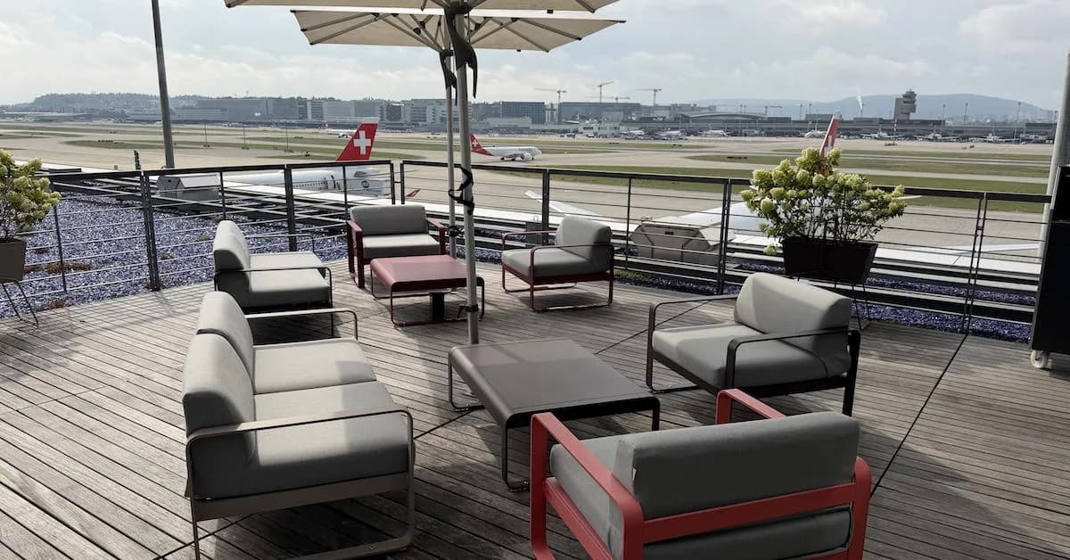 SWISS First Class Lounges Zurich: Stellar Design, Food, And Amenities!