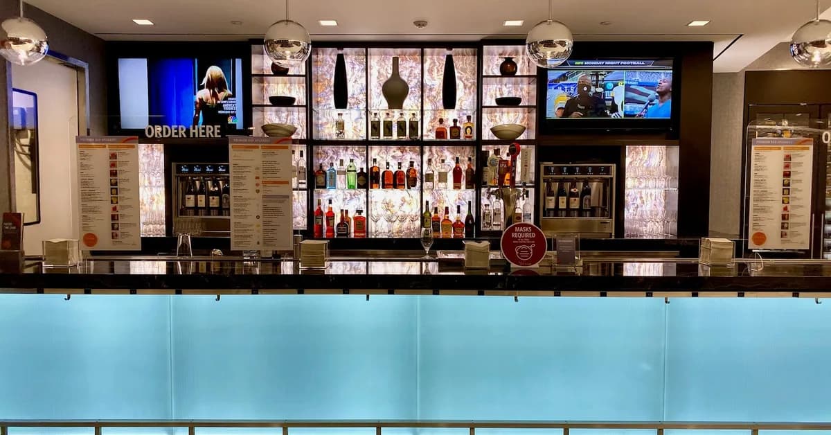 Delta SkyMiles Reserve American Express Card review: Top-tier perks for Delta flyers