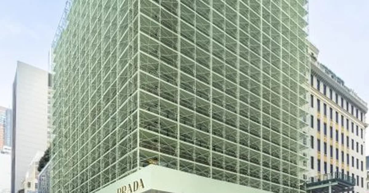 Prada plays on typical New York scaffolding with mesh-wrapped installation