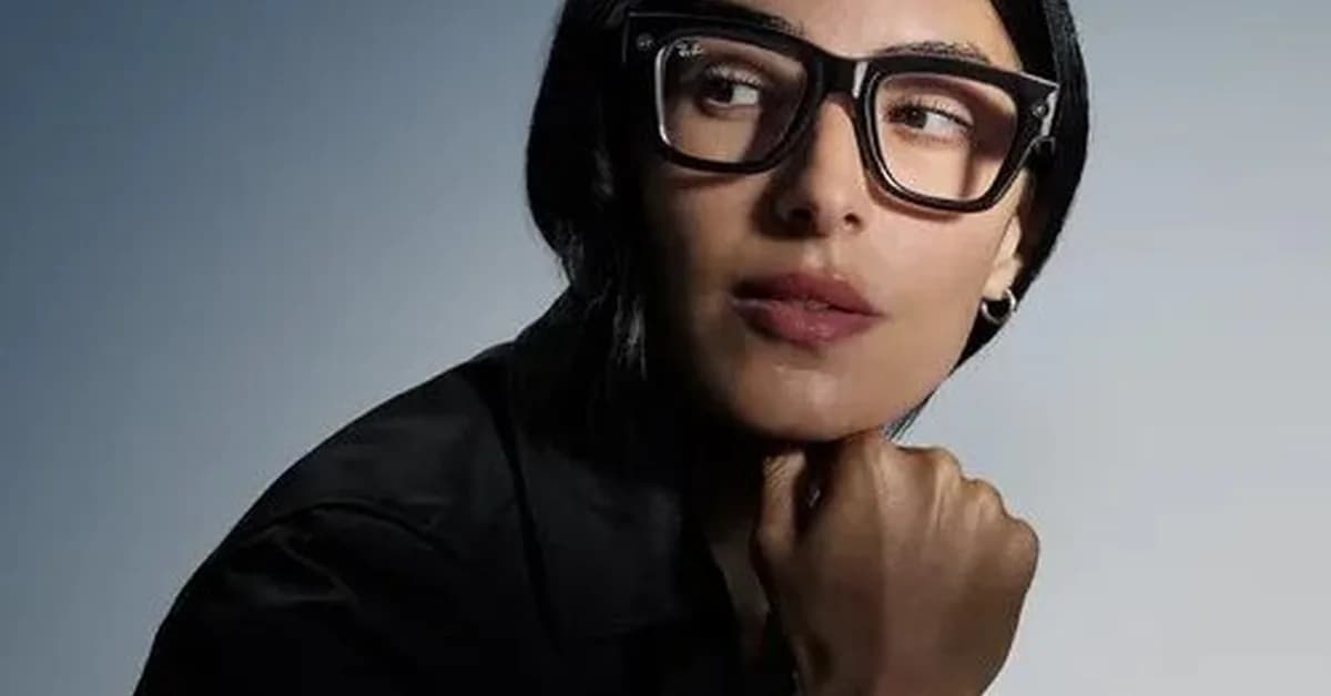 Workers report watching Ray-Ban Meta-shot footage of people using the bathroom