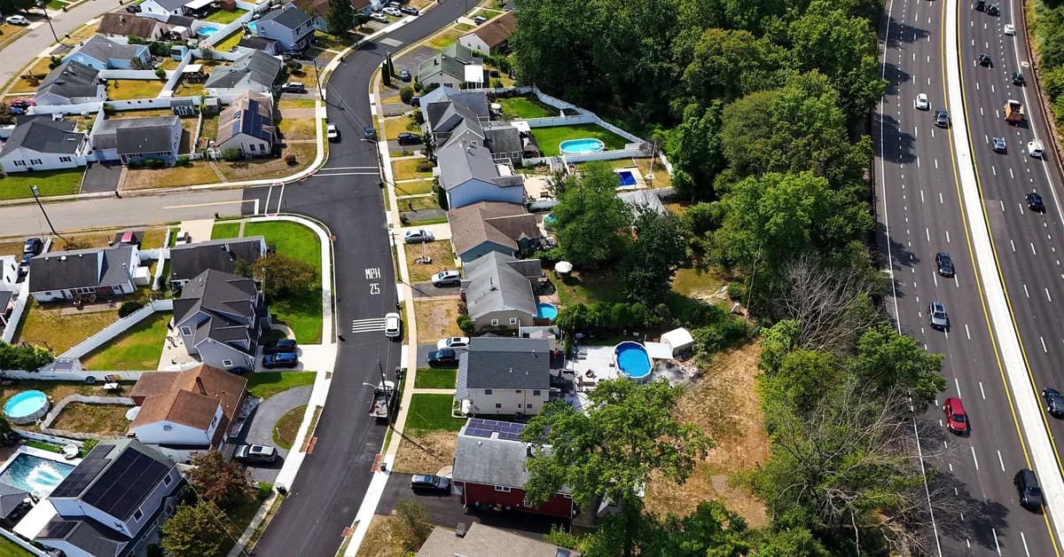 As Gas Prices Climb, the 'Commute Tax' Is Shrinking Home Searches