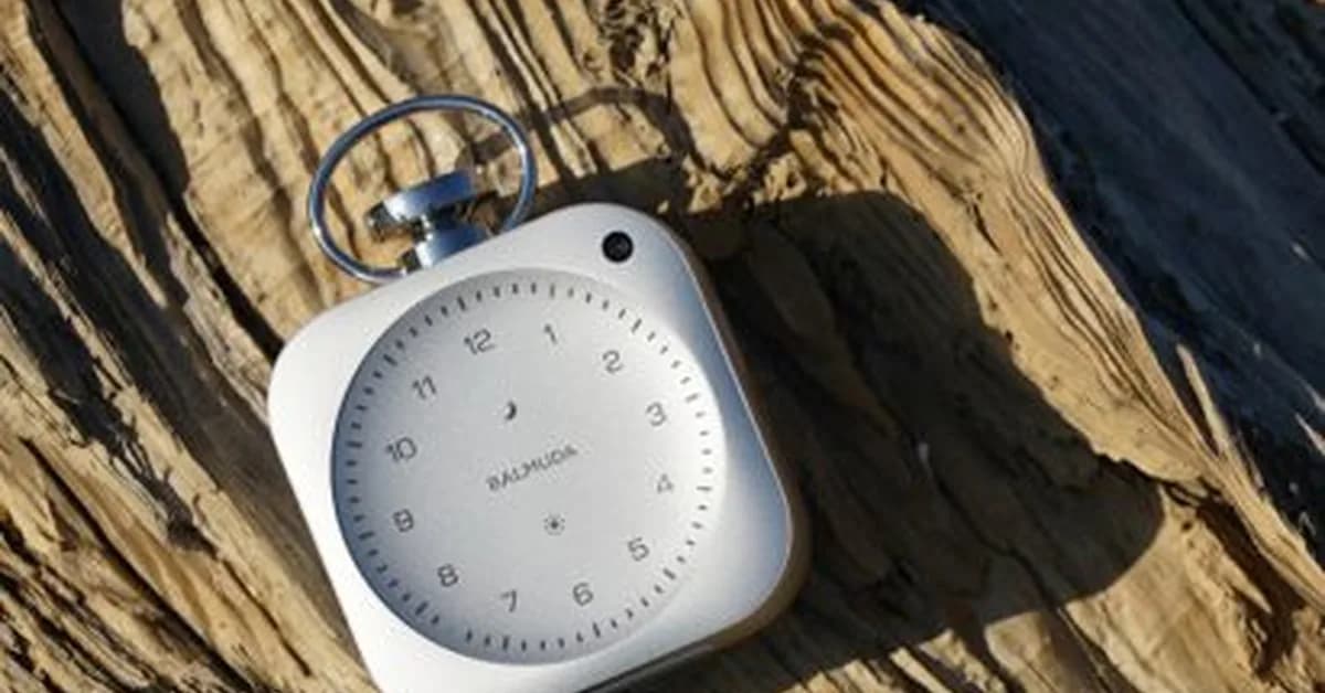 Balmuda designs handless alarm clock for phoneless bedtime