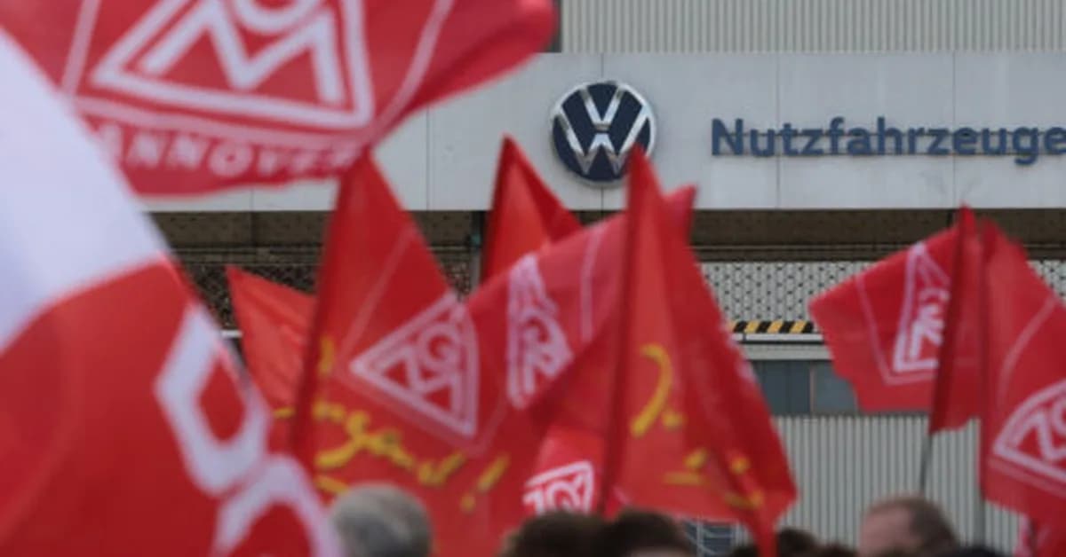 Protests for Germany's car industry as job losses loom