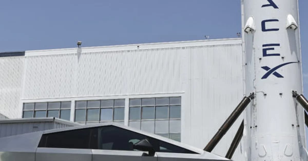 S&P 500 blocks fast SpaceX entry, won't waive rule for unprofitable AI firms