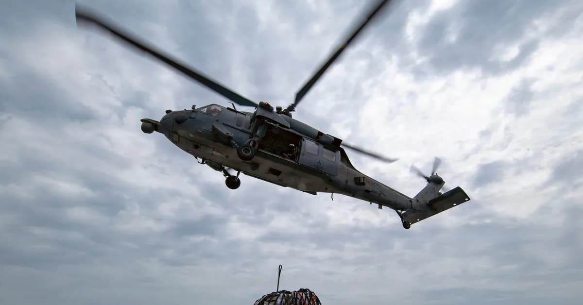 US Apache and Seahawk helicopters sank half a dozen Iranian small boats while clearing out threats around the Strait of Hormuz