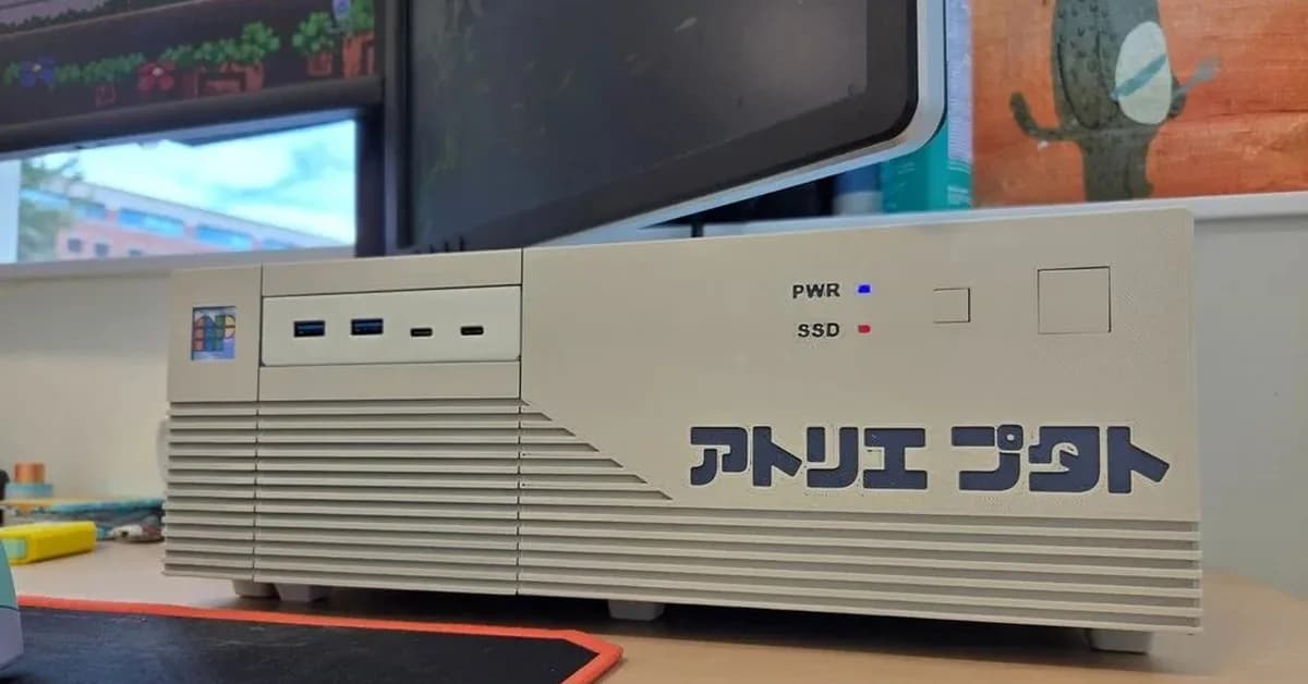 3D Print This Retro Desktop Case