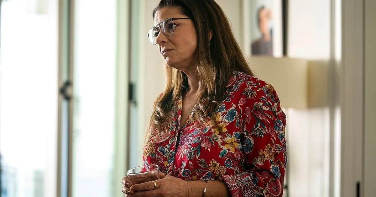 Laura San Giacomo talks about 'Margo's Got Money Troubles' on Apple TV