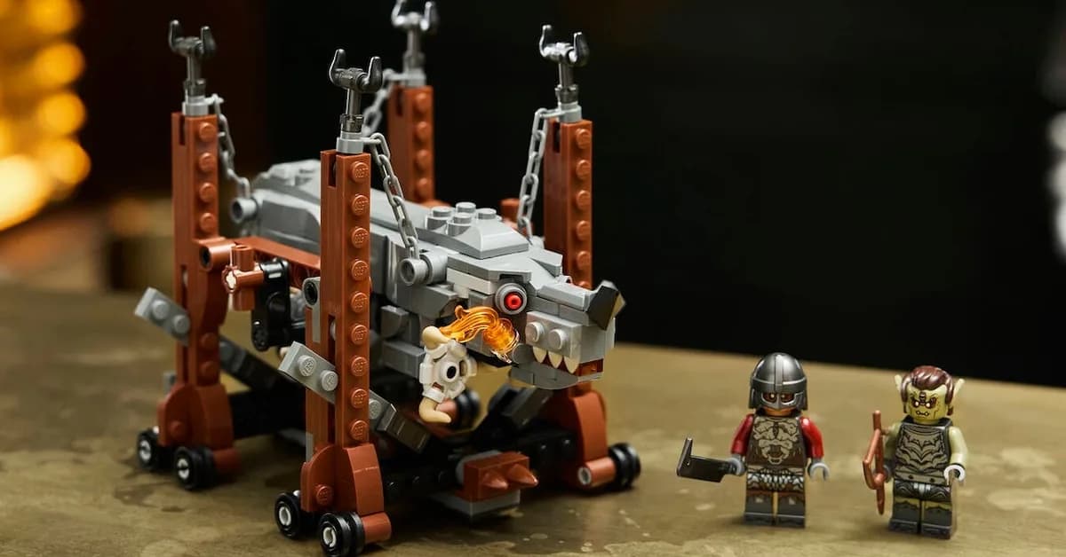 The Grond LEGO Set Is Free When You Buy LEGO Lord of the Rings Minas Tirith
