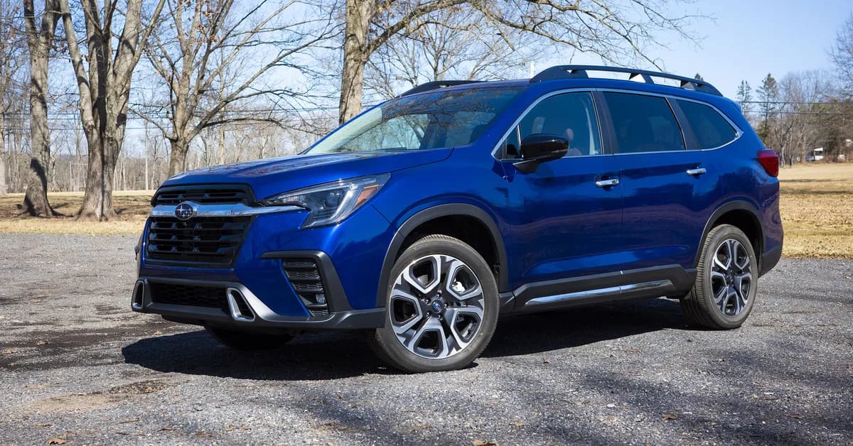 2026 Subaru Ascent Review: A Comfy but Dated Three-Row SUV