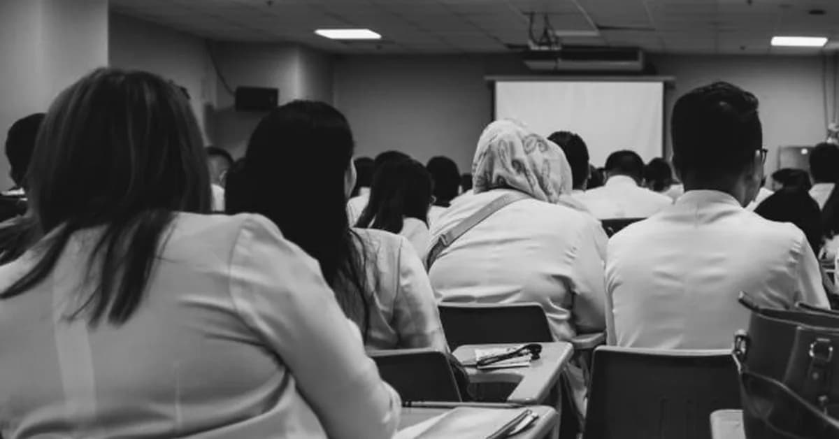 Opinion: I started medical school at 69 and will begin residency at 72. Here's what I learned