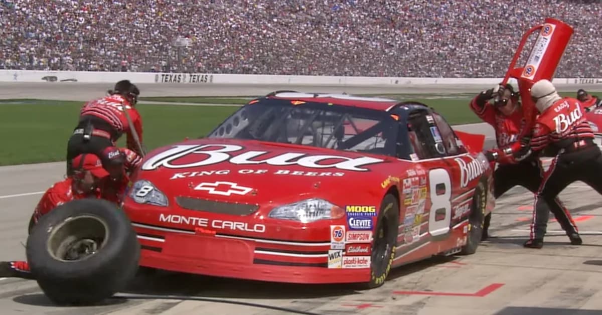 NASCAR From 25 Years Ago Looks Absolutely Fantastic in HD
