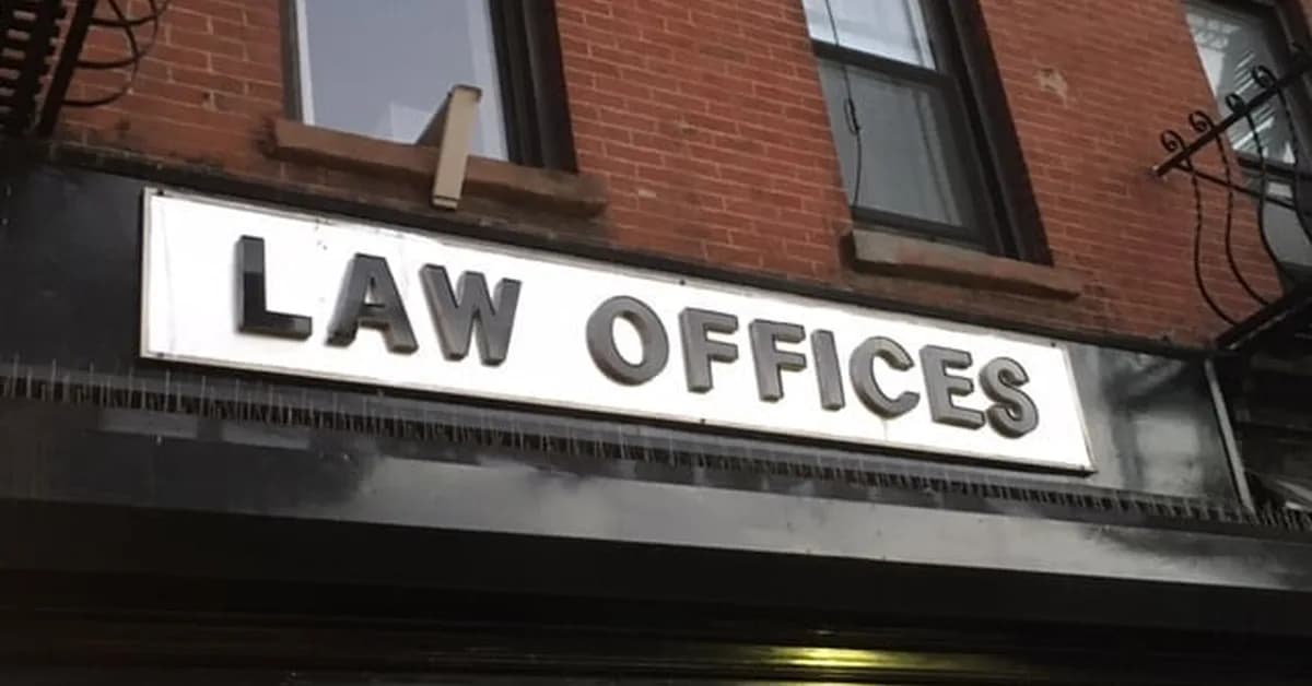 Lawyers Usually Should Not Open Their Own Practices Right After Graduating From Law School