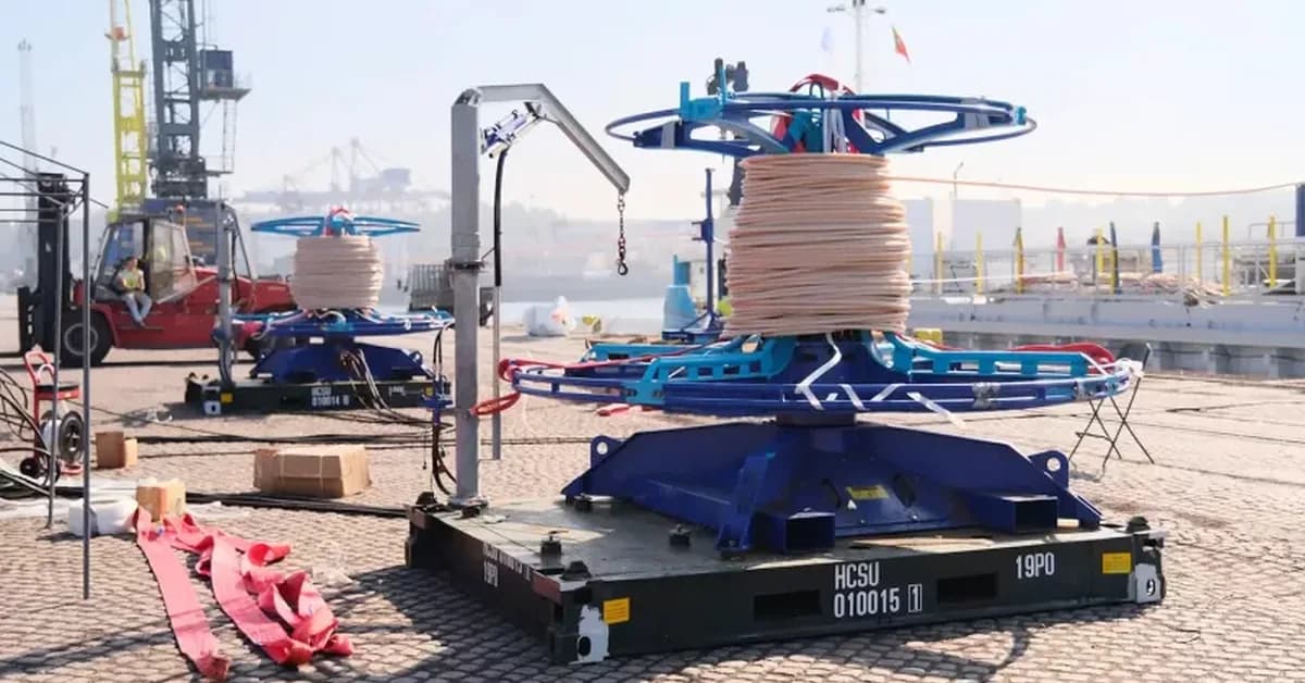 The world's first transatlantic fiber cable is being pulled off the ocean floor