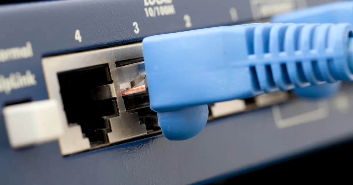 DIY Router on x86 E-Waste: OpenWrt and OPNsense