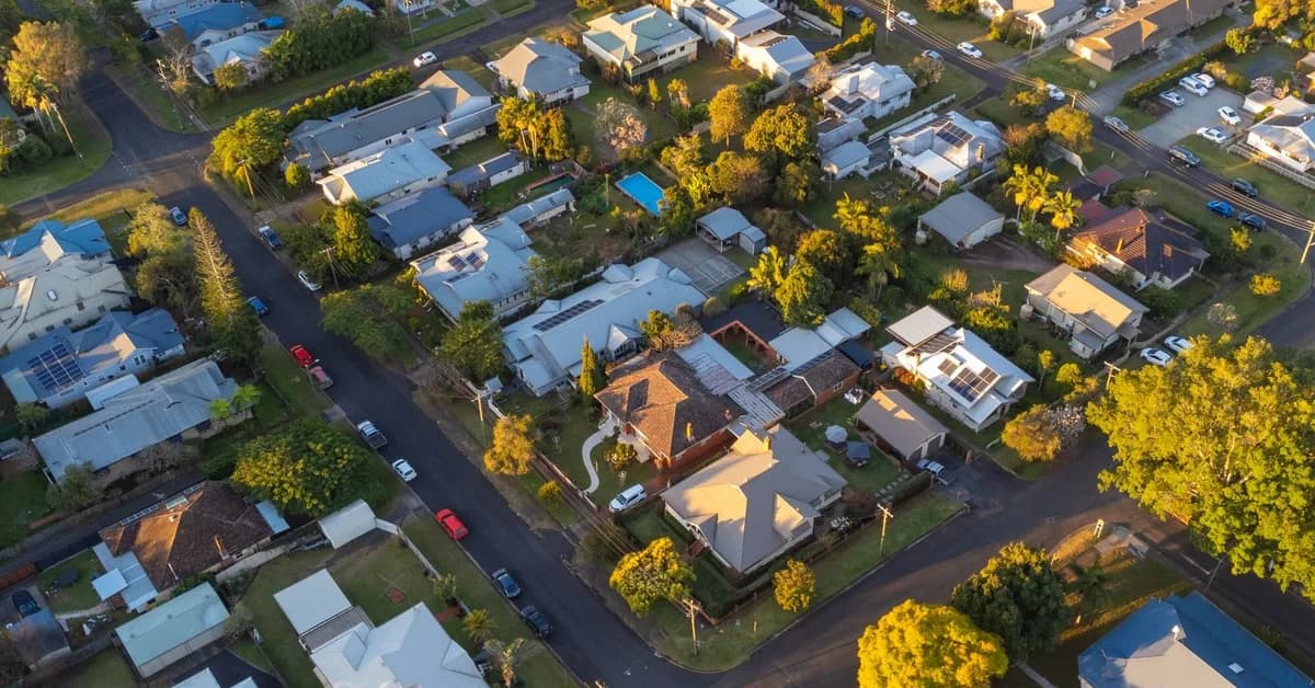 3 ways home sellers can succeed in tough property markets