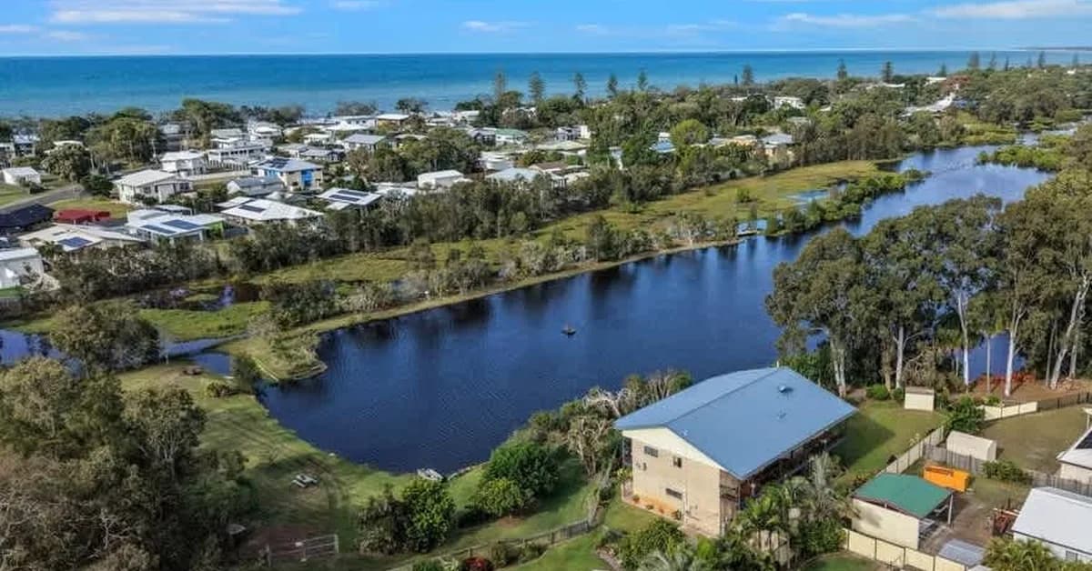 Queensland house for sale includes barramundi-filled lake