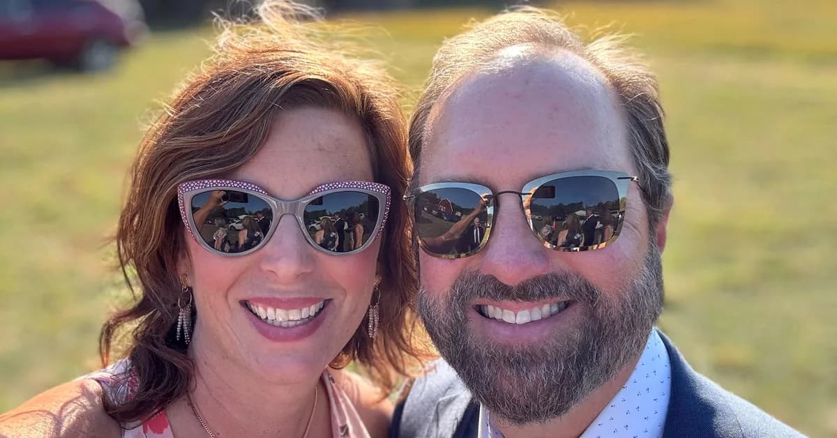 A doctor turned a pandemic pay cut into a 16-property portfolio. Here's the first step she took.