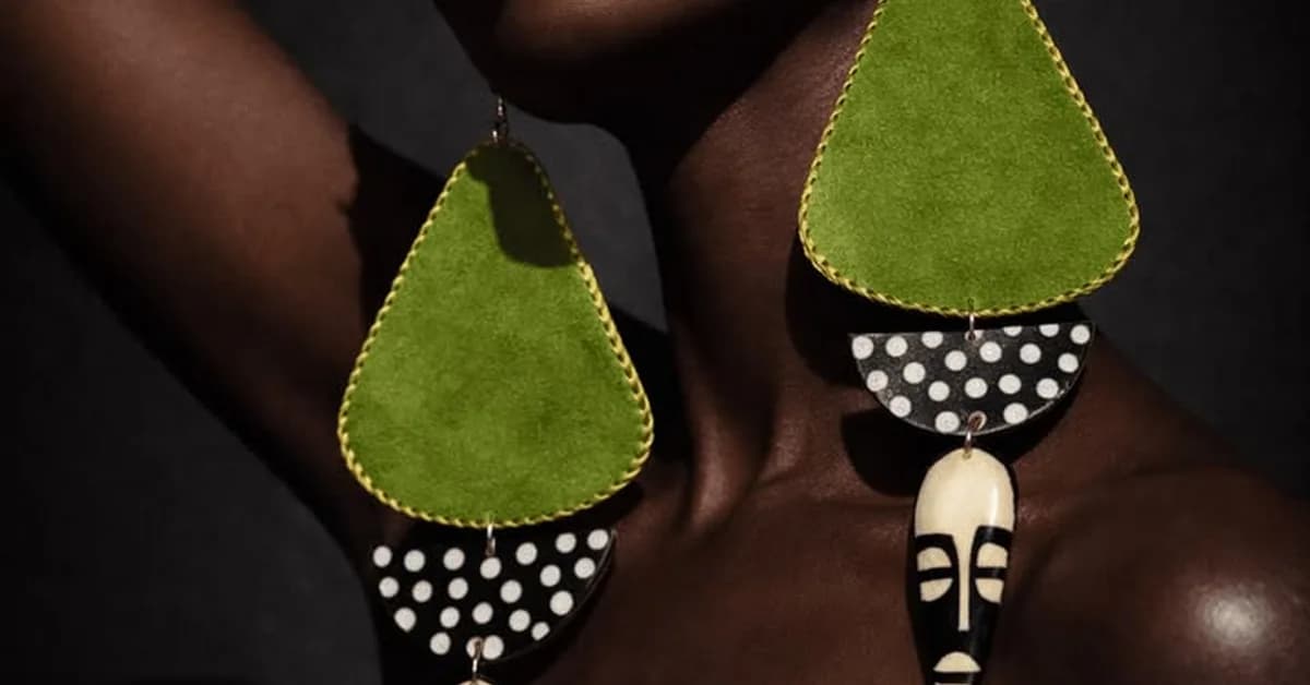7 Statement Earring Styles That Instantly Elevate Any Outfit