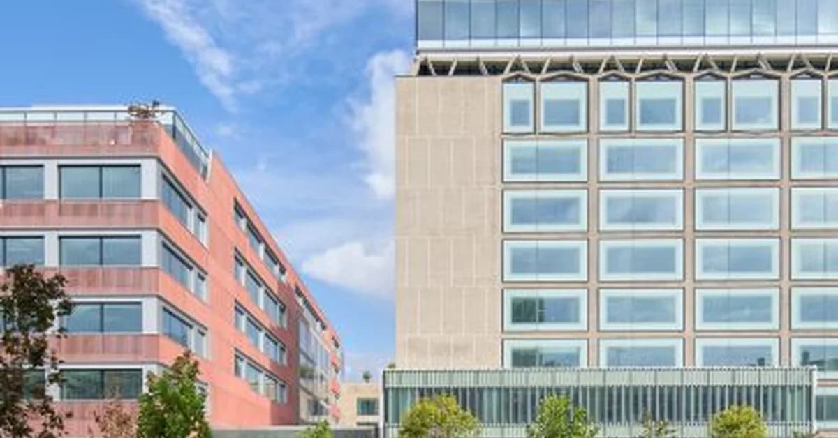 SOM "preserves the soul" of 1960s modernist office complex in Milan