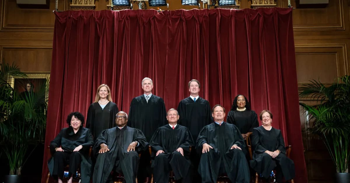 Court rules criminal defendants may be prohibited from discussing ongoing testimony with counsel during an overnight recess