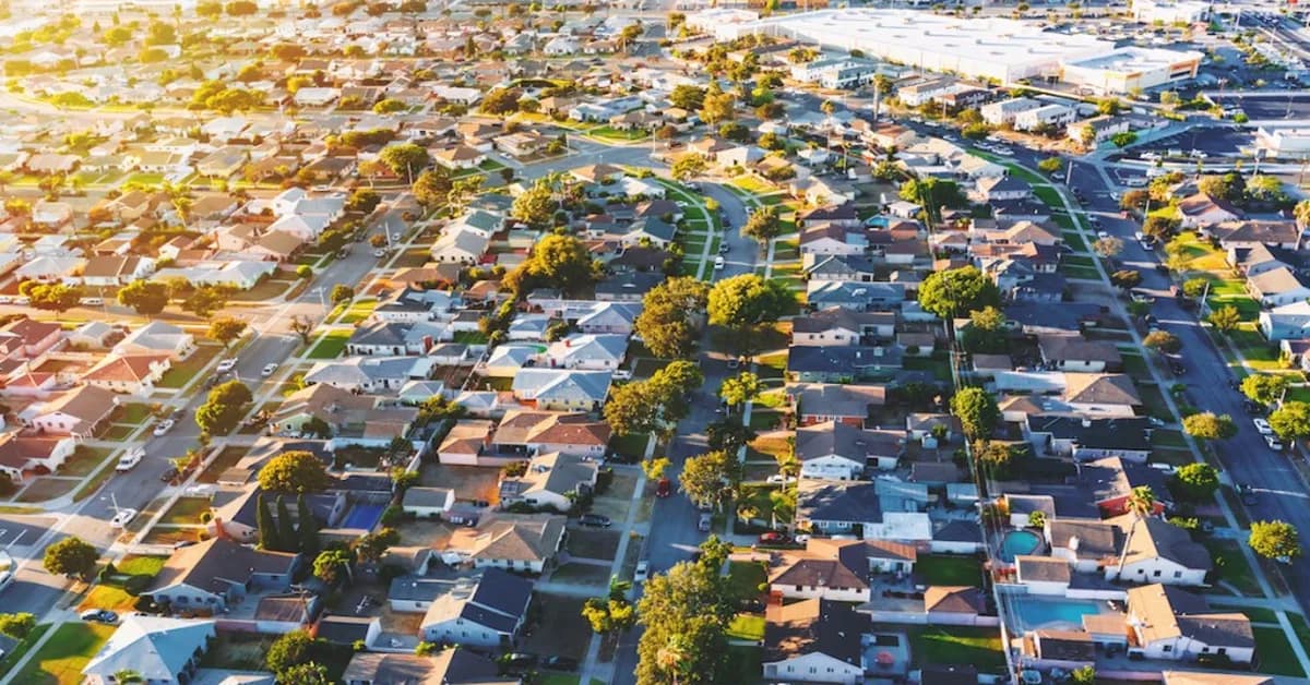Private builders' survival guide to compete with public homebuilders