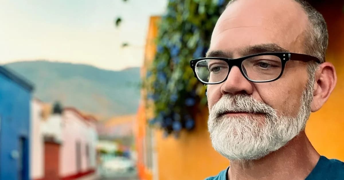 After I left my 24-year marriage, I moved to Mexico City on a whim. I quickly met my new partner there.