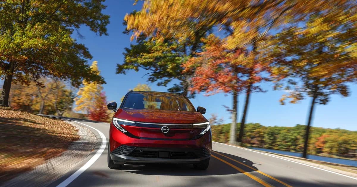 The Sub-$30,000 Base Nissan Leaf S Has Been Delayed Indefinitely