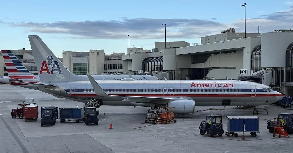 Why United CEO Scott Kirby Constantly Flies American, Despite His Trash Talking