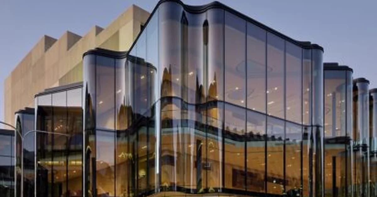 Dezeen Debate features "absolutely gorgeous" Glasshouse Theatre in Queensland