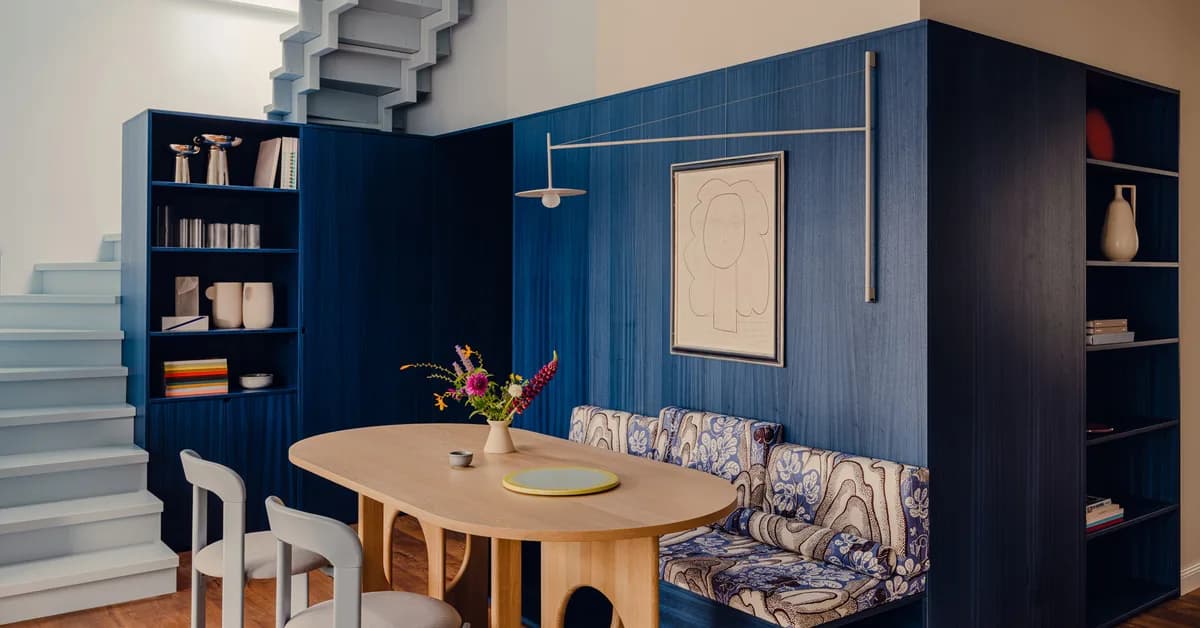Bruzkus Greenberg arranges compact apartment around multifunctional "blue box"