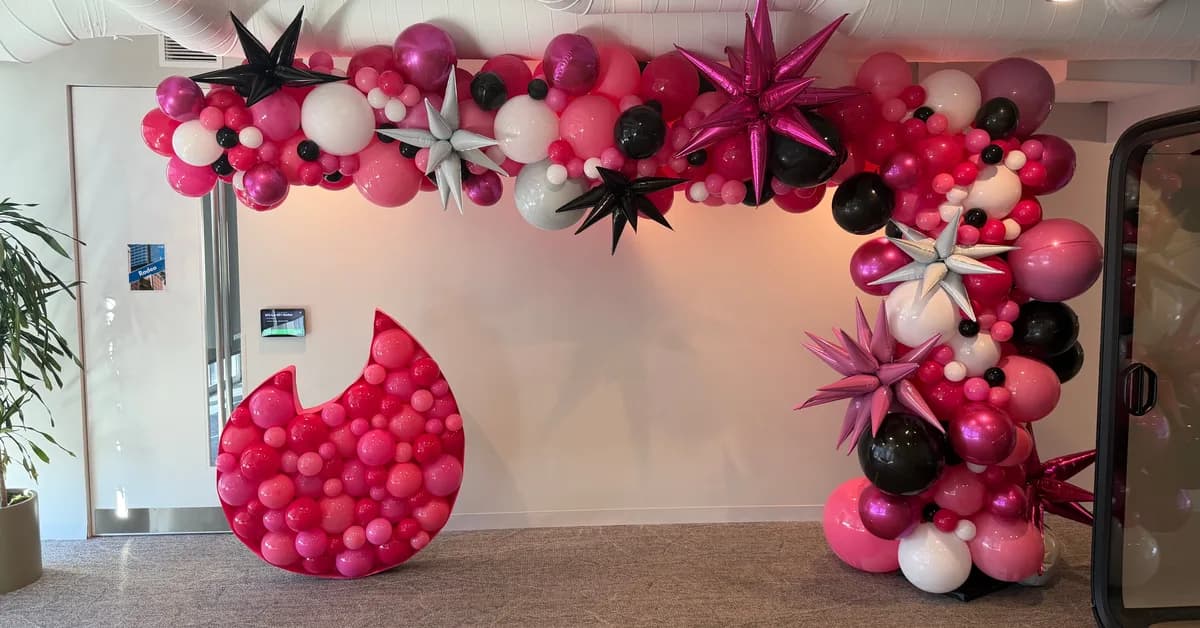 Inside Tinder HQ, from Celsius drinks and a 'de-stress with Legos' station to espresso on the roof deck