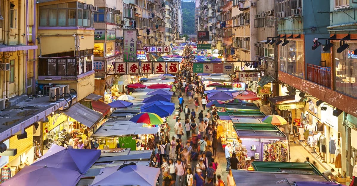 Three Perfect Days of Dim Sum, Hikes, and Bar Hopping in Hong Kong