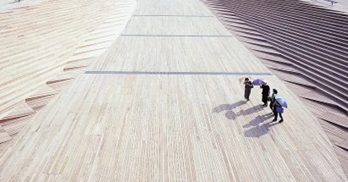 Yokohama International Port Terminal "first major" parametric building