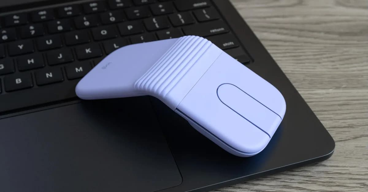 Logitech's new Mobi Fold squeezes a lot of functionality into a tiny folding mouse