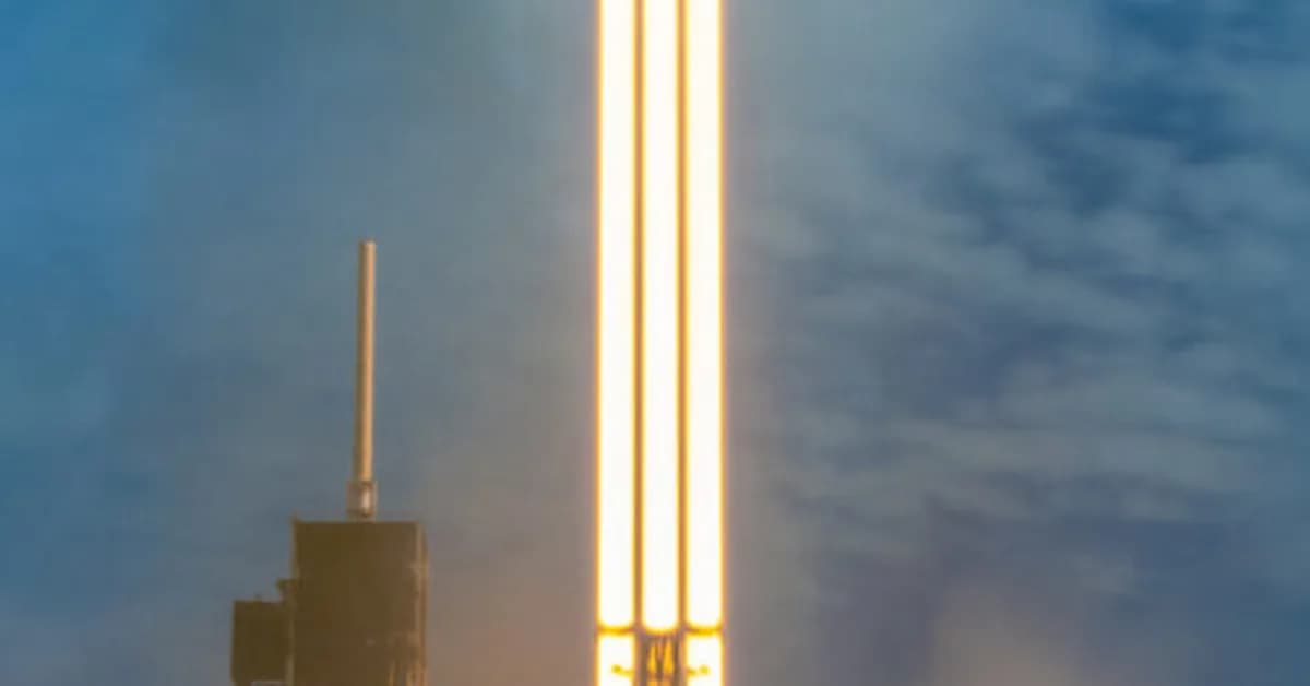 Rocket Report: Falcon Heavy is back; Russia's Soyuz-5 finally debuts