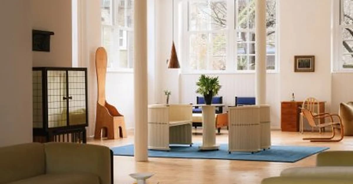 Spazio Leone Gallery unveils showroom in former Victorian textile factory