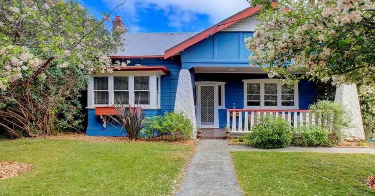 Pat Cummins lists Moss Vale investment property for sale