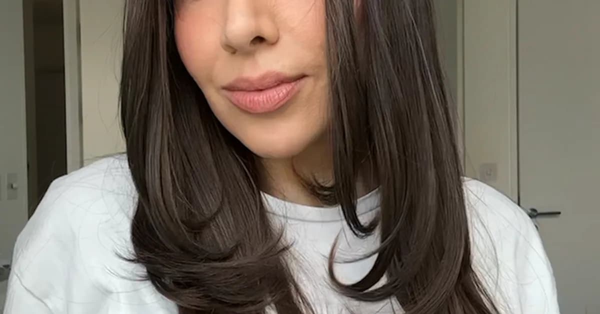 I Got The Curve Cut - & It's The '90s Hair Trend I Didn't Know I Missed