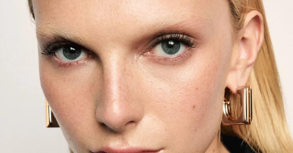 "Wet" Lashes Are The Romantic Spring Makeup Trend We Can't Wait To Try