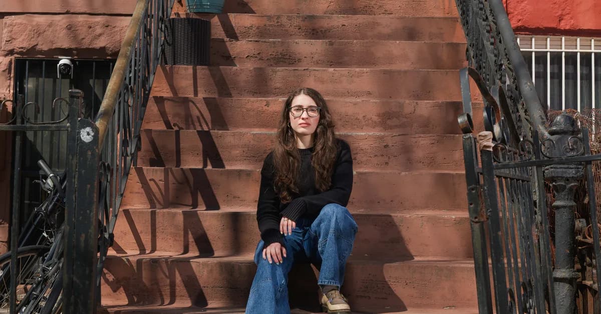 My parents pay my rent in New York City because I can't find a full-time job after college. I feel like I failed.