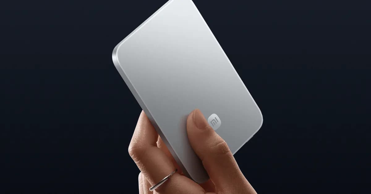 Xiaomi’s magnetic power bank is incredibly thin
