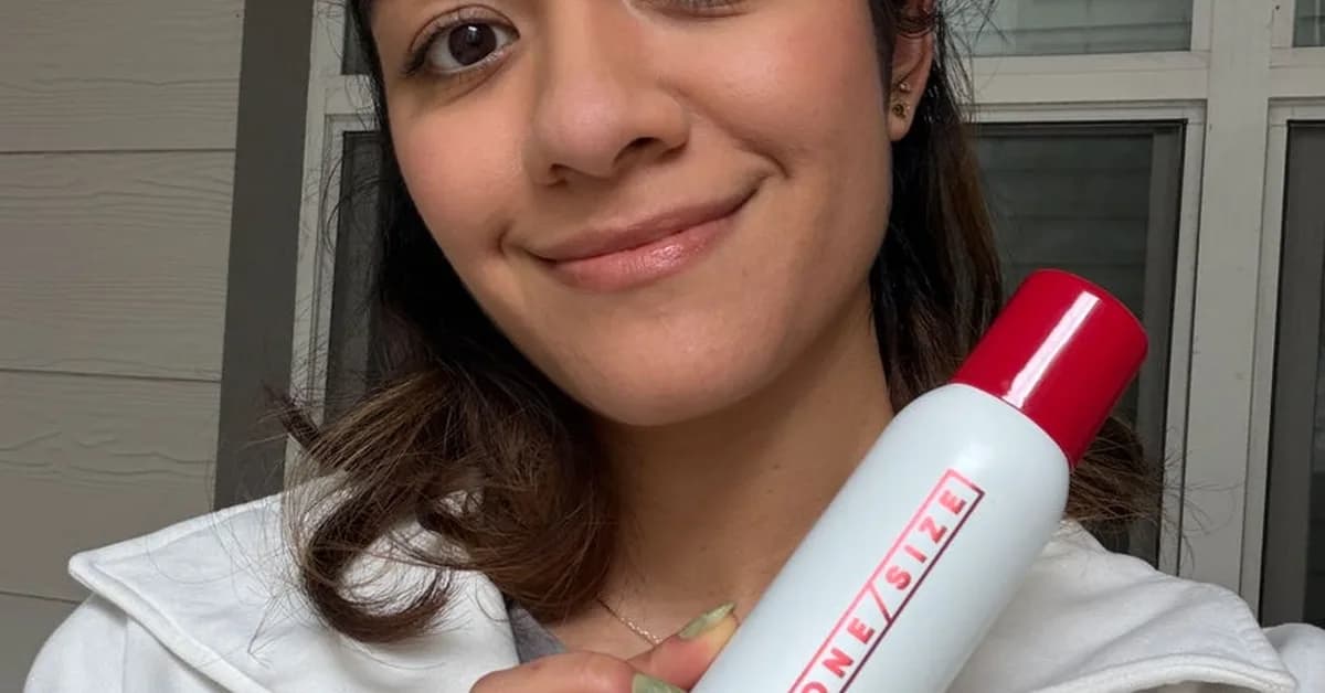 One/Size's "Liquid" Blotting Paper Spray Actually Works - & Seeing Is Believing