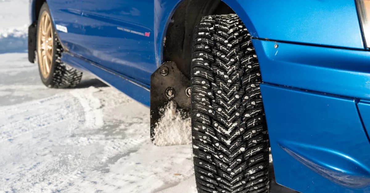 Zero grip, maximum fun: A practical guide to getting into amateur ice racing